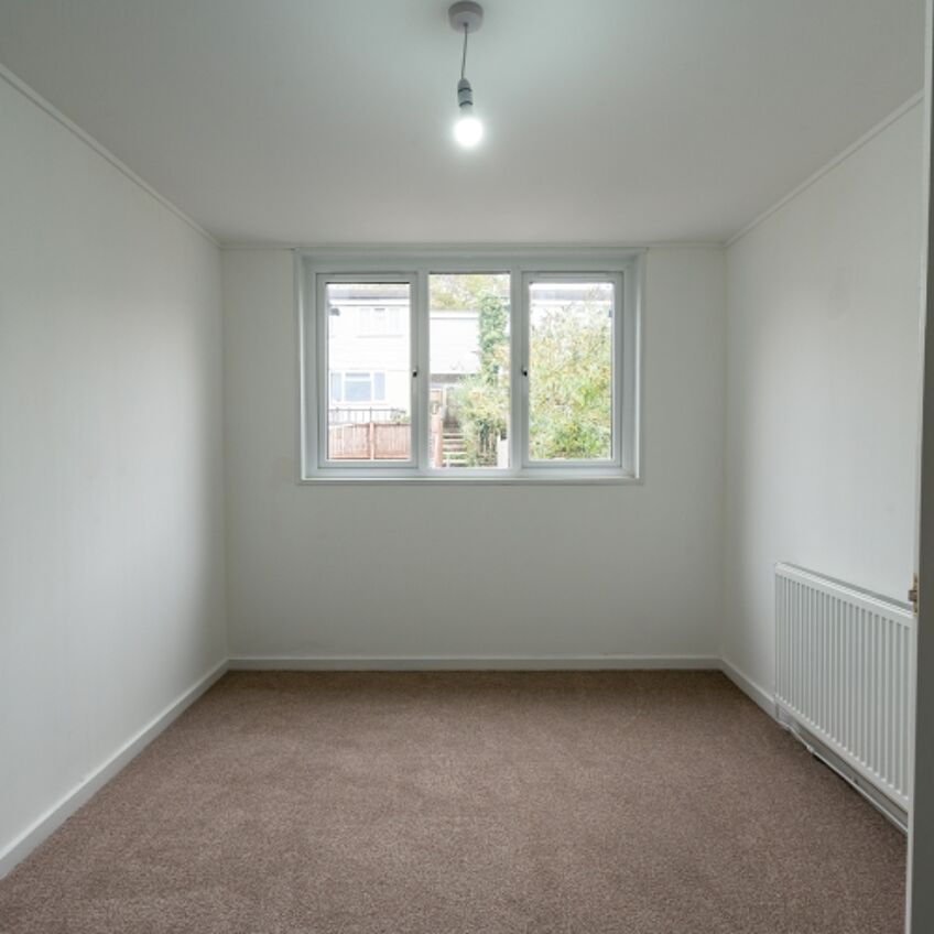 Keene Avenue, Rogerstone. For sale with Clarke & Partners estate agent.